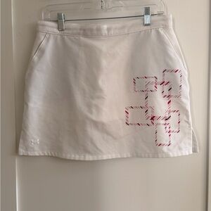 Under Armour White Skort with Pink Geometric Accent